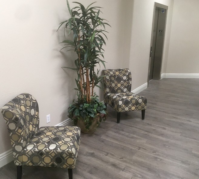 More Photos Of 15437 Anacapa Rd, Victorville Loft Creative Space For Lease