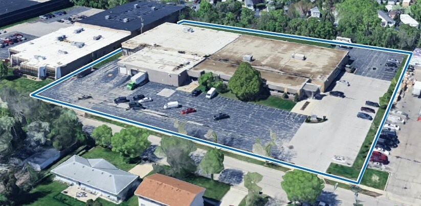 More Photos Of 1535 S 101st St, West Allis Manufacturing For Lease