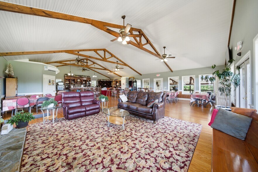 More Photos Of 1650 Dusty Rd, Newberry Winery Vineyard For Sale