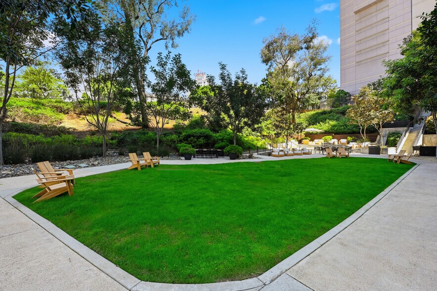 More Photos Of 600 B St, San Diego Office For Lease