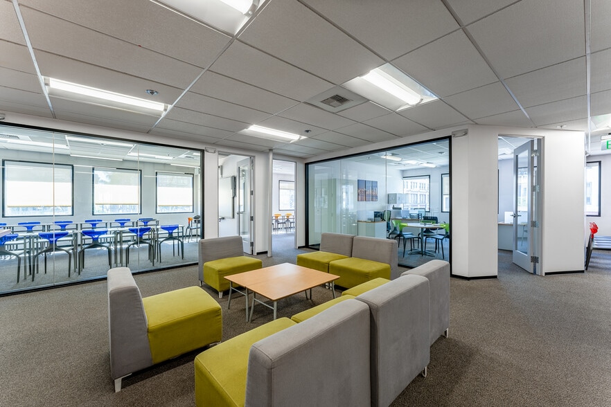 More Photos Of 415 Broadway, San Diego Office For Lease