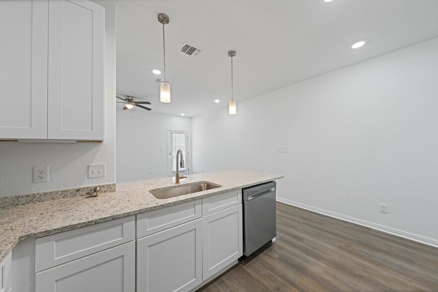 More Photos Of 6010 Shashi Place, San Antonio Apartments For Sale