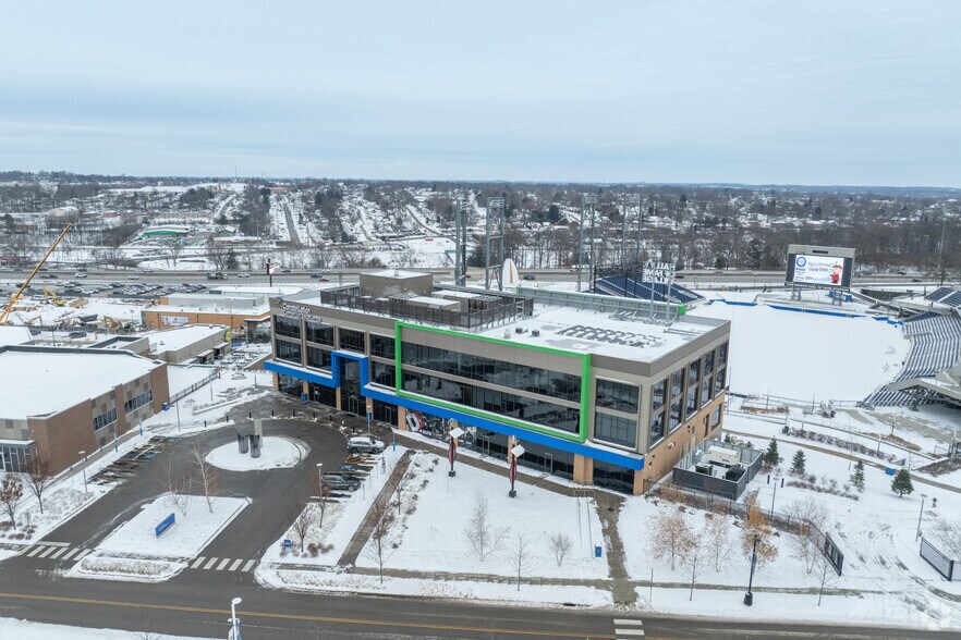 More Photos Of 2014 Blake Avenue NW, Canton Office For Lease