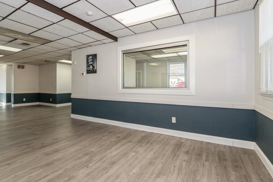 More Photos Of 1100 US Highway 22, North Plainfield Office For Lease
