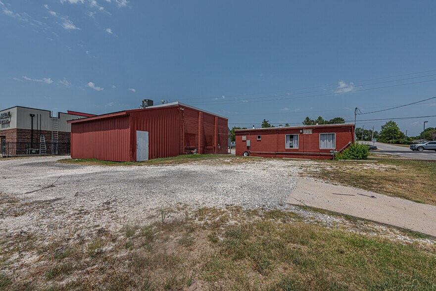 More Photos Of 1703 W Mlk Jr Blvd, Fayetteville General Retail For Sale