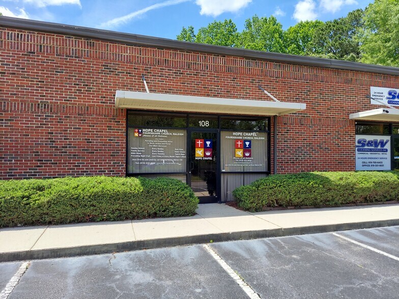More Photos Of 500 New Hope Rd, Raleigh Light Distribution For Lease