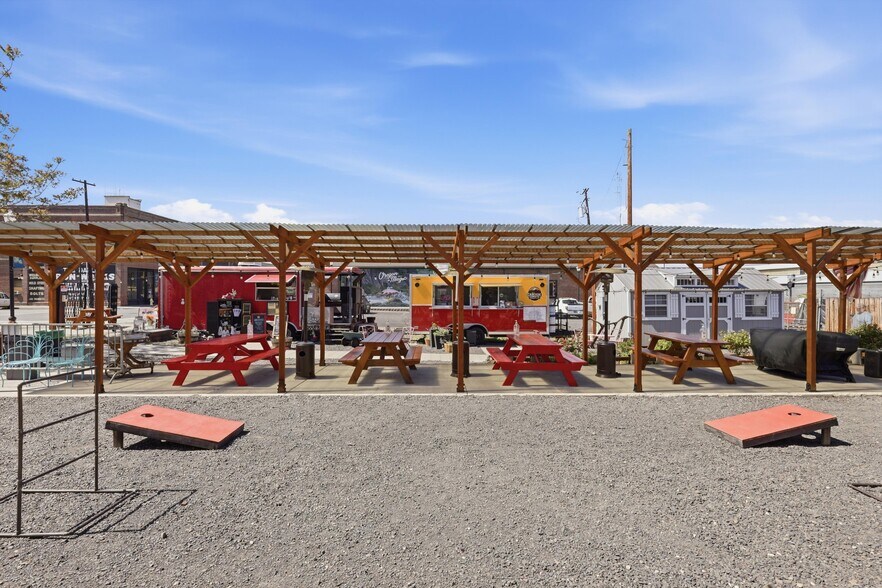 More Photos Of 801 E 2nd St, The Dalles Land For Sale