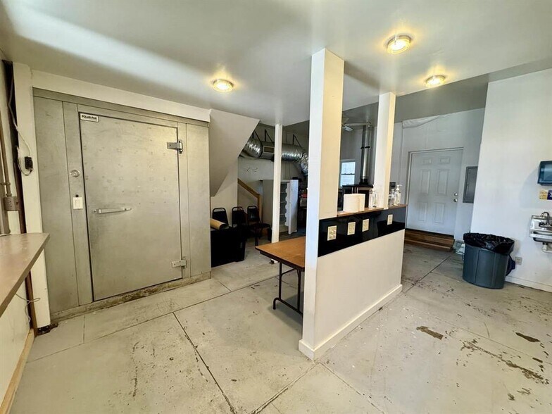 More Photos Of 218 Main St, Coldwater Restaurant For Sale