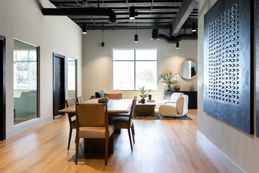 More Photos Of 2252 Pama Ln, Las Vegas Loft Creative Space For Lease