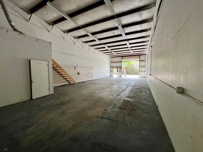 More Photos Of 4101-4119 Bandy Blvd, Fort Pierce Unknown For Lease