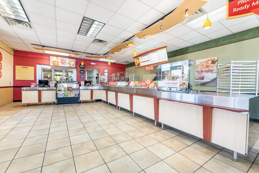 More Photos Of 140 Country Center Dr, Pagosa Springs Storefront For Sale