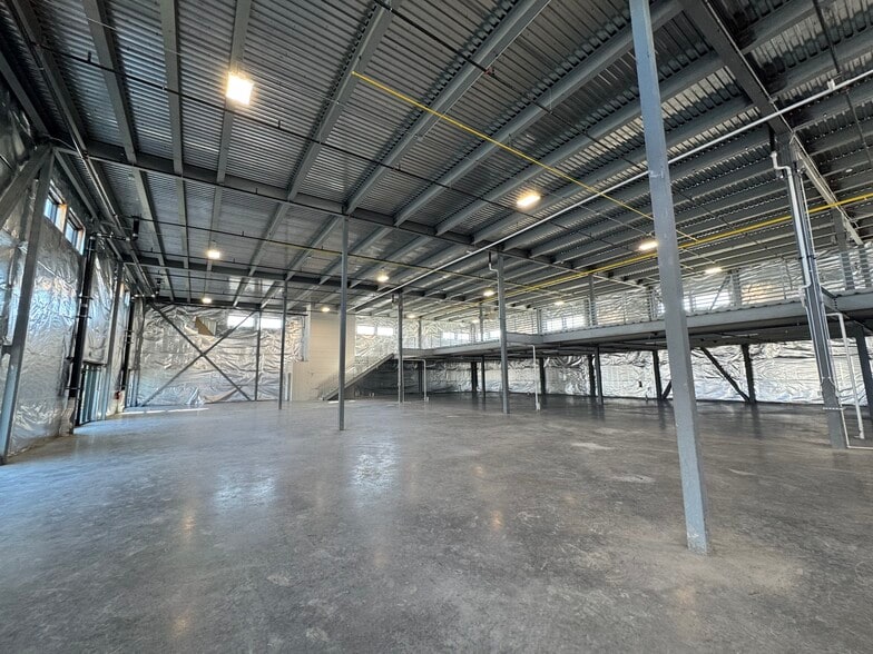 More Photos Of 11120 Broomfield Ln, Broomfield Research And Development For Sale