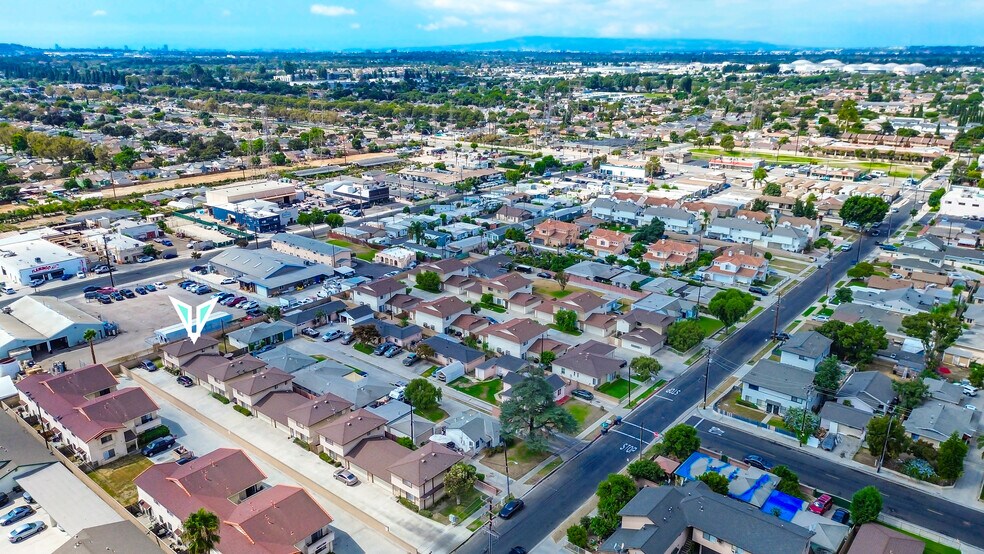 More Photos Of 9112 Cedar St, Bellflower Multifamily For Sale