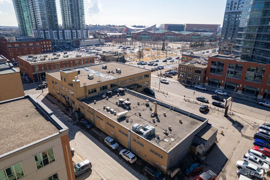 More Photos Of 238 11th Ave SE, Calgary Freestanding For Lease