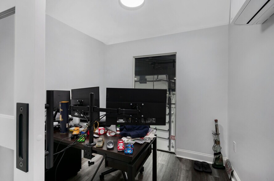 More Photos Of 613-617 Summer St, Lynn Storefront For Sale