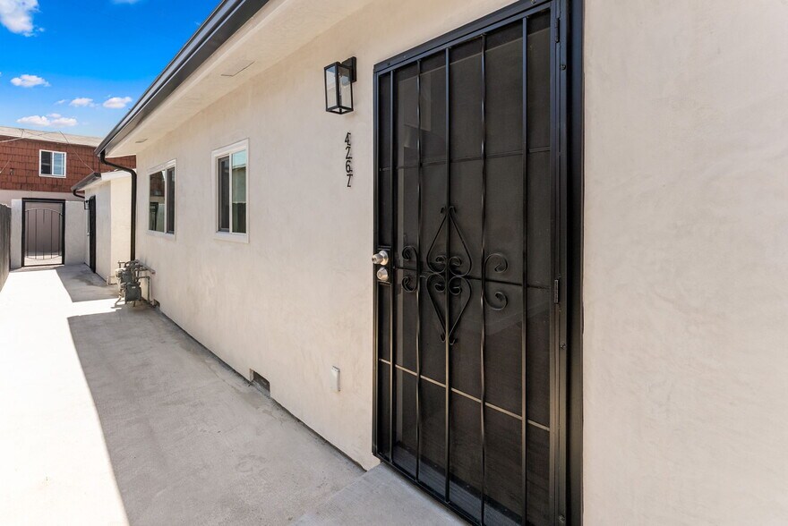 More Photos Of 4265 36th St, San Diego Apartments For Sale