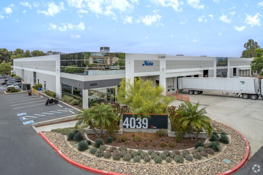 More Photos Of 4039 Calle Platino, Oceanside Warehouse For Lease