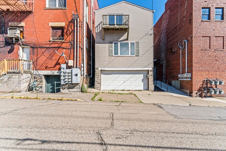 More Photos Of 105 S McDonald St, Mc Donald Office Residential For Sale