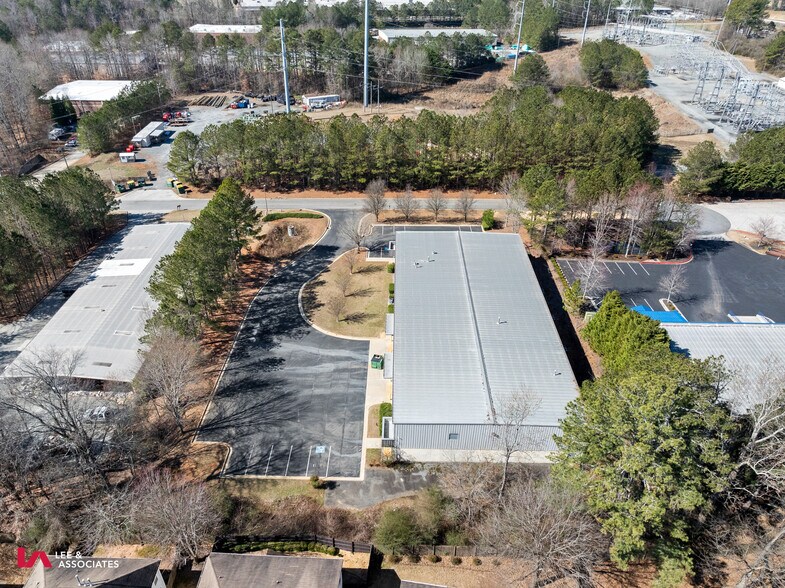 More Photos Of 4240 Industrial Center Ln, Acworth Warehouse For Sale
