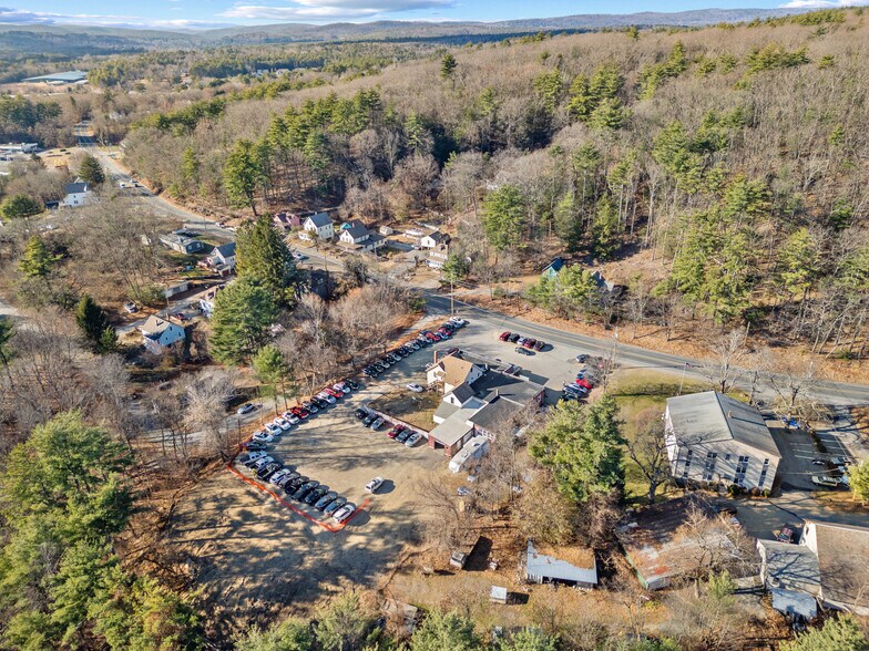 More Photos Of 990 S Main St, Athol Auto Dealership For Sale