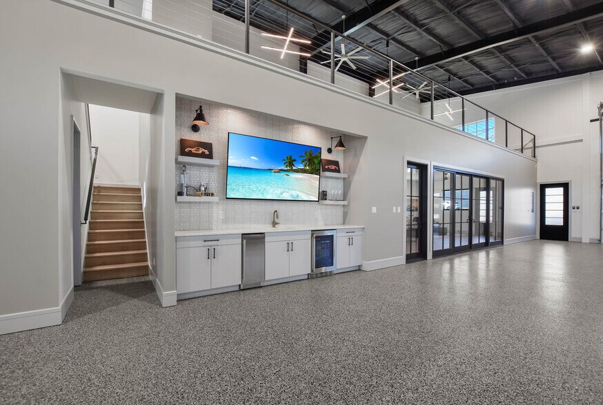More Photos Of 1301 O Reilly Ct, Lakeway Specialty For Sale