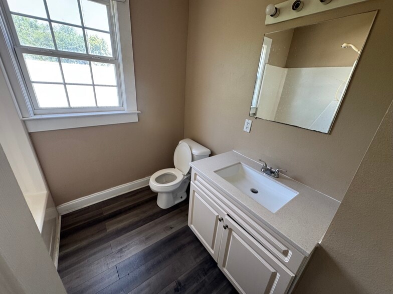 More Photos Of 713 5th Ave SE, Moultrie Apartments For Sale