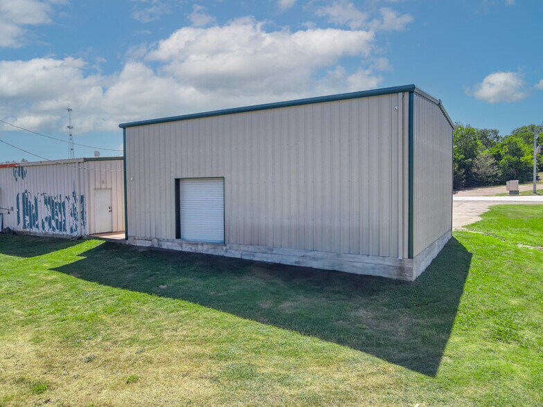 More Photos Of 415 TX-36, Caldwell Land For Sale