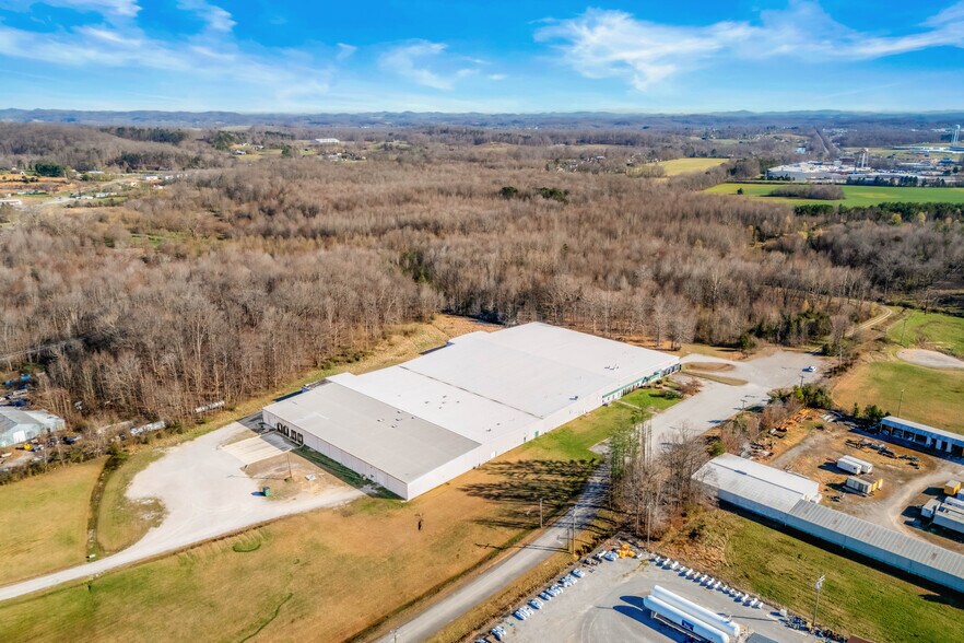 More Photos Of 415 Barbourville Rd, London Warehouse For Sale