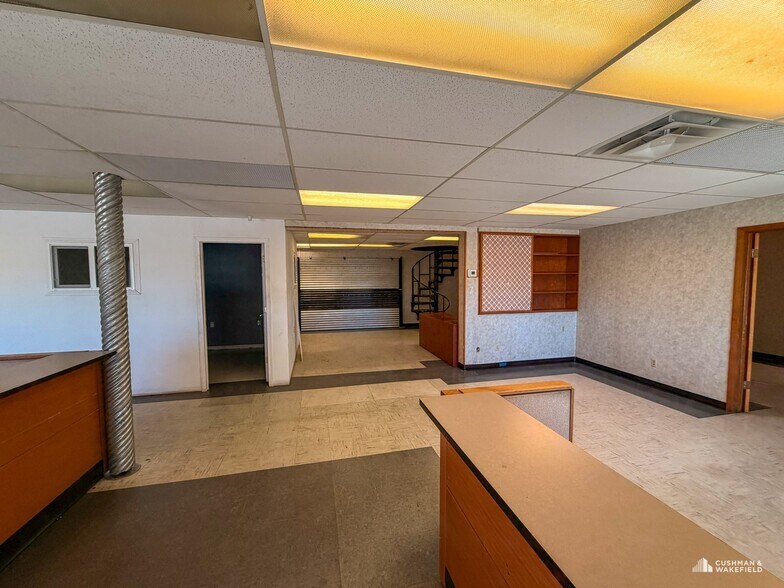 More Photos Of 7242 W Yellowstone Hwy, Casper Industrial For Sale