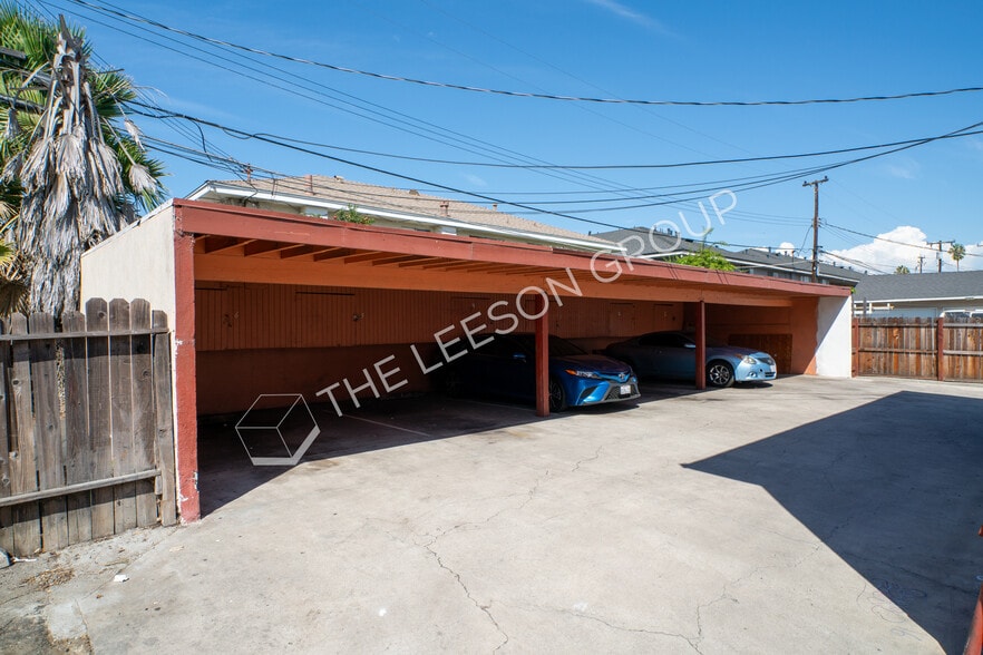 More Photos Of 1125 N Mayfair Ave, Anaheim Apartments For Sale