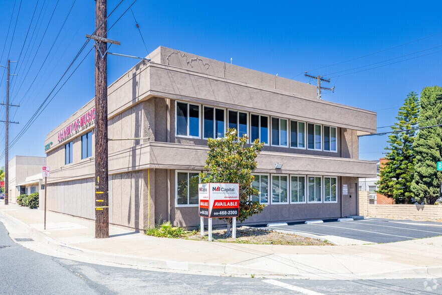 Primary Photo Of 13822 Beach Blvd, Westminster Office For Sale