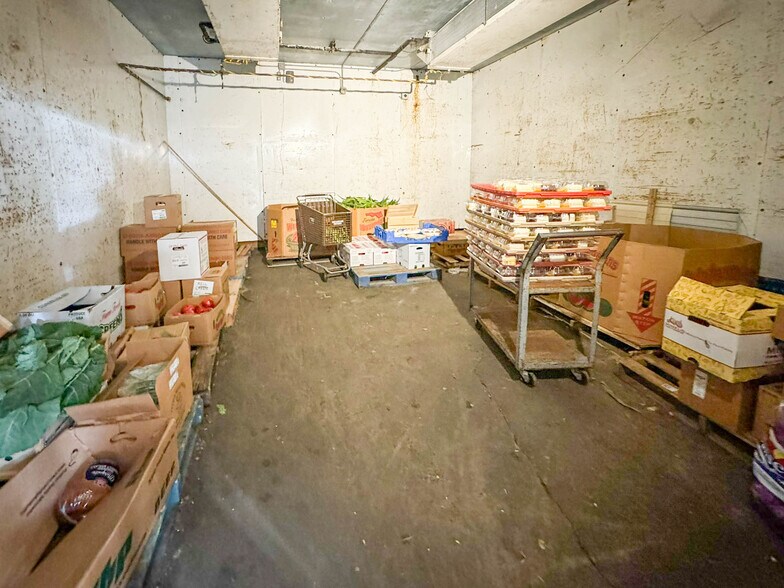 More Photos Of 13685 Ocean Gateway, Wye Mills General Retail For Sale