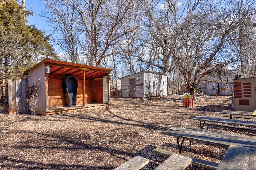 More Photos Of 12501 Old Giles Rd, La Vista Industrial For Sale