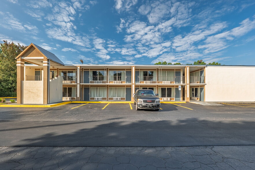 More Photos Of 2402 S Sterling St, Morganton Hotel For Sale