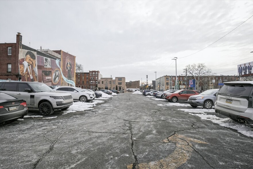 More Photos Of 1328 S Broad St, Philadelphia Land For Sale