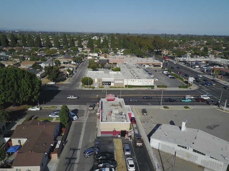 More Photos Of 4917 Bellflower Blvd, Lakewood Fast Food For Sale