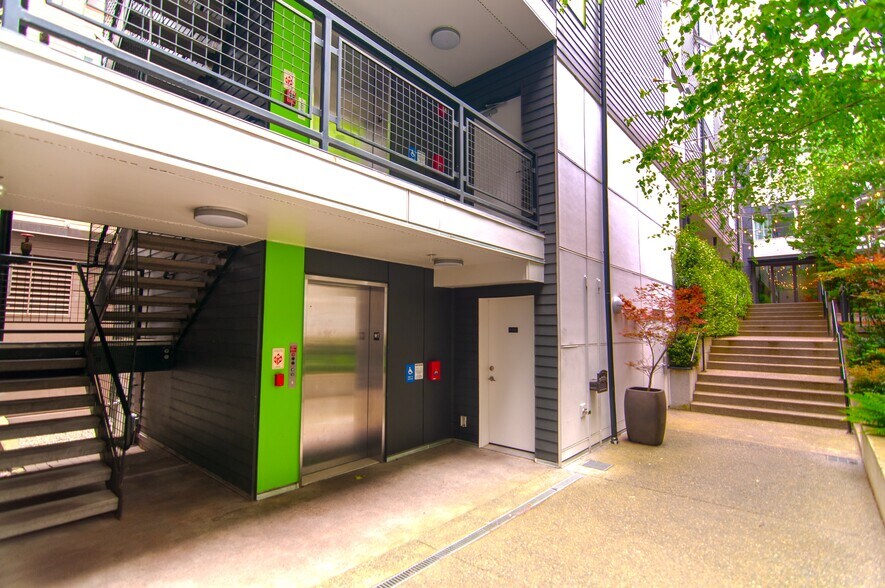 More Photos Of 1414 E Yesler Way, Seattle Apartments For Sale