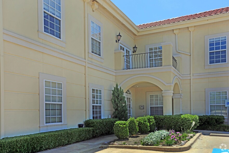 More Photos Of 6500 N Belt Line Rd, Irving Office For Lease