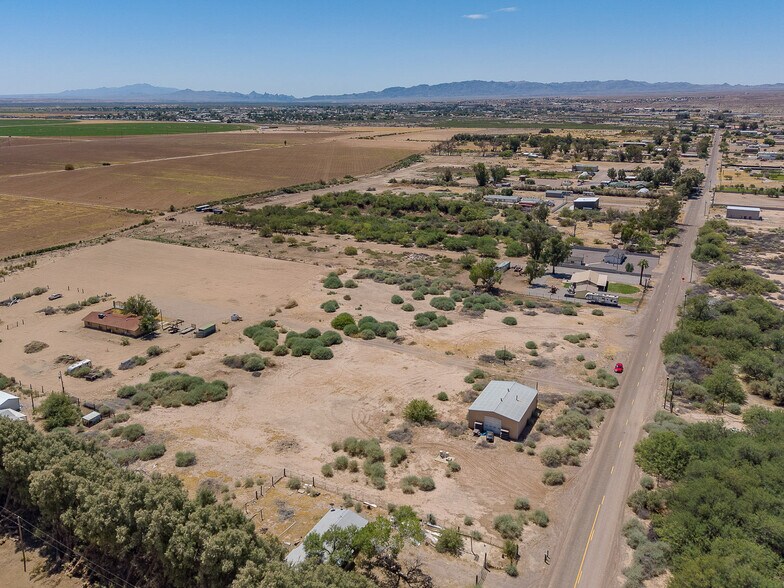 More Photos Of 9512 S Evans Ln, Mohave Valley Warehouse For Sale