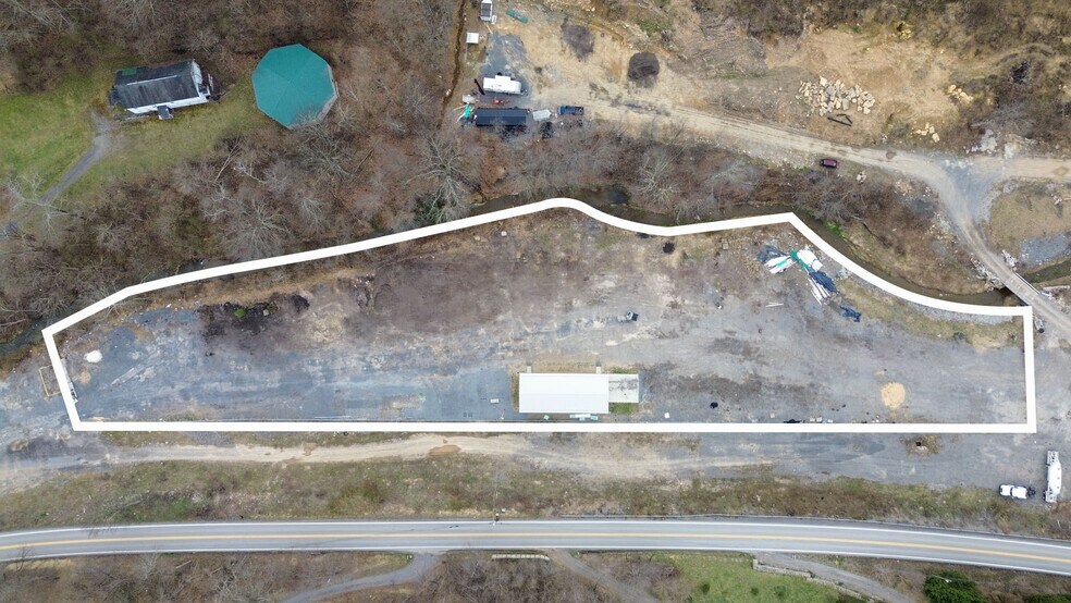 More Photos Of 469 Mason Dixon Hwy, Morgantown Distribution For Lease