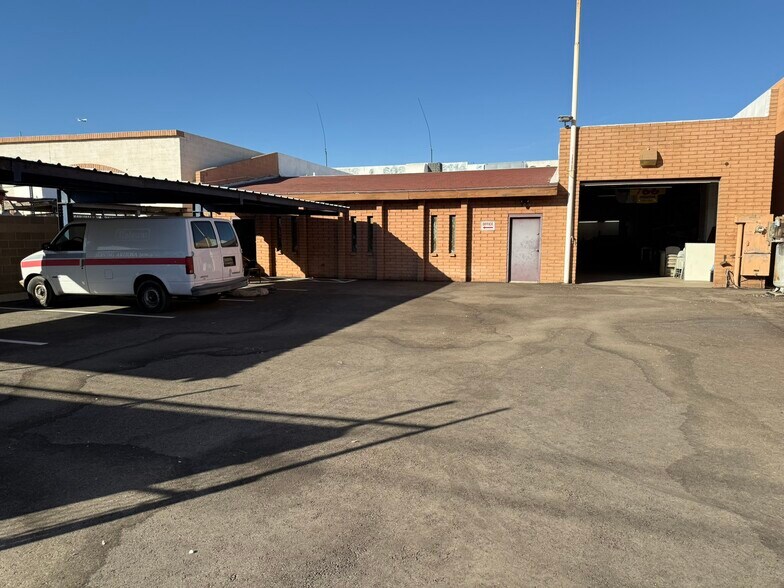 Primary Photo Of 112 W Maricopa Fwy, Phoenix Warehouse For Sale