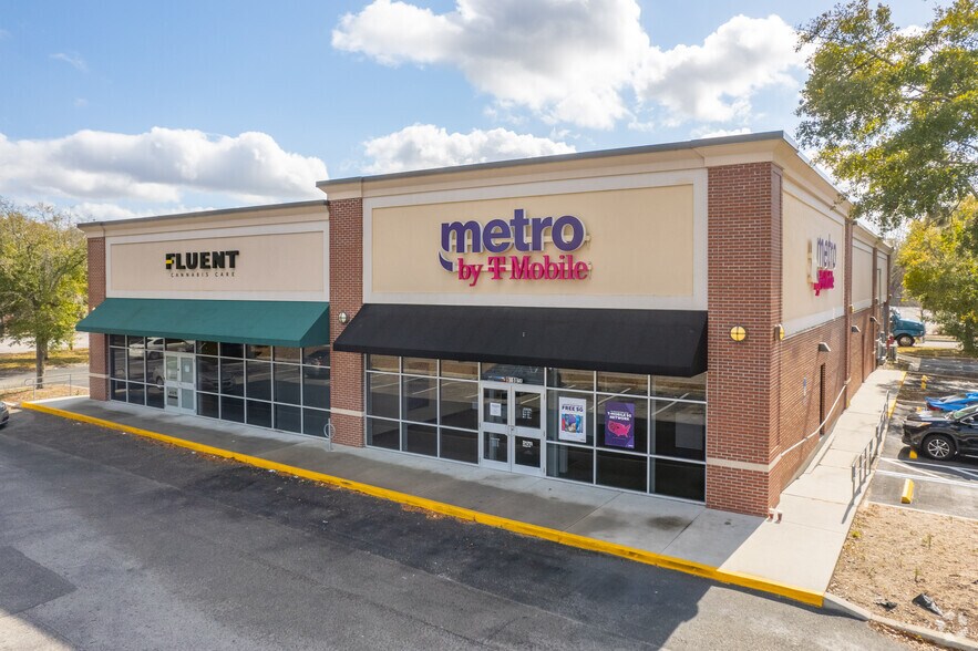 Primary Photo Of 9510 Atlantic Blvd, Jacksonville Storefront For Lease
