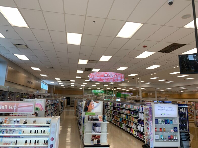 More Photos Of 506 W Market St, Lima Drugstore For Sale