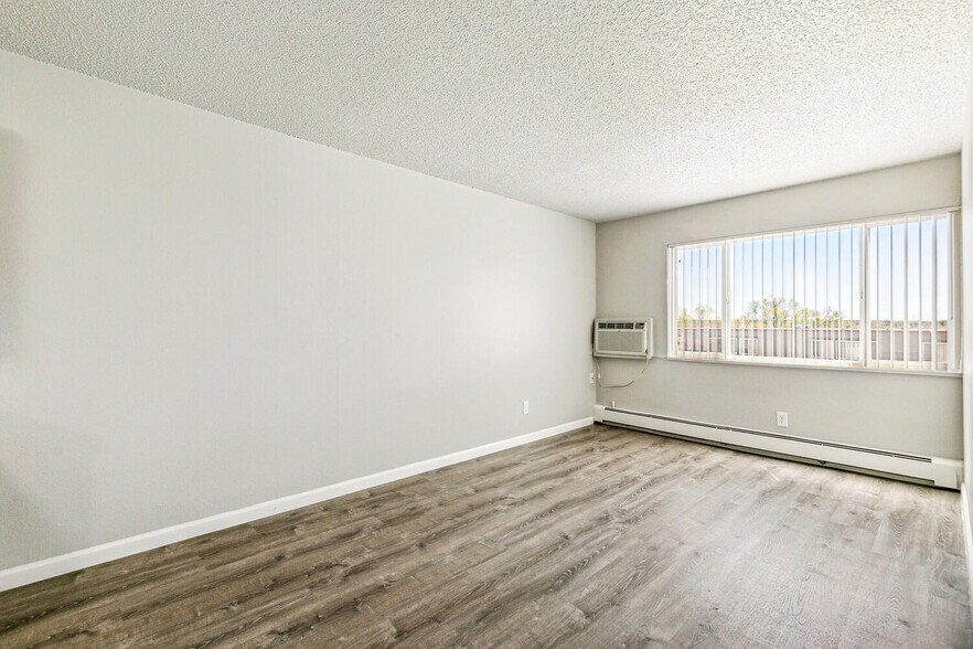 More Photos Of 2475-2503 Hancock Expy, Colorado Springs Apartments For Sale