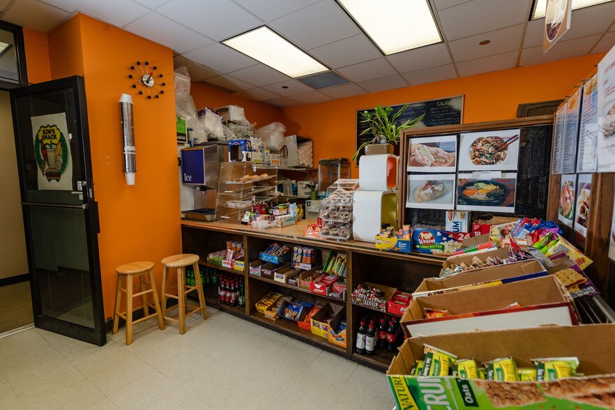 More Photos Of 8023 E 63rd Pl, Tulsa Office For Lease