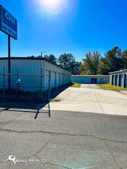 More Photos Of 109 Coleman Dr, Eatonton Self Storage For Sale