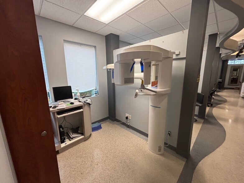 More Photos Of 10845 Kuykendahl Rd, The Woodlands Medical For Lease