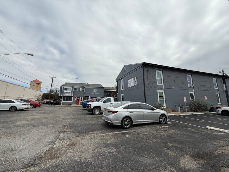 More Photos Of , Austin Multifamily For Sale