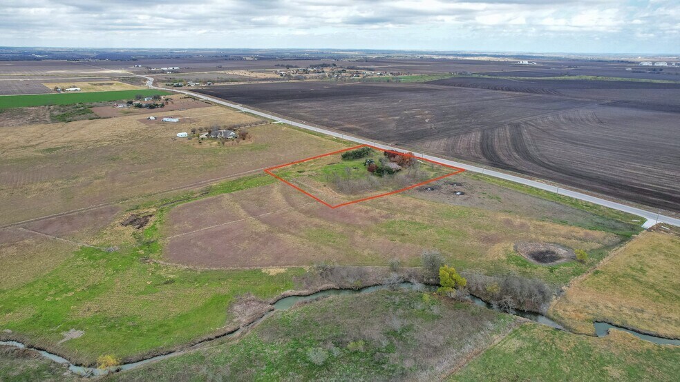 More Photos Of 4100 County Road 101, Taylor Land For Sale