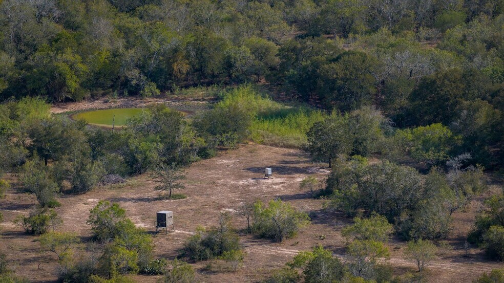 More Photos Of 879 County Road 421, Gonzales Land For Sale